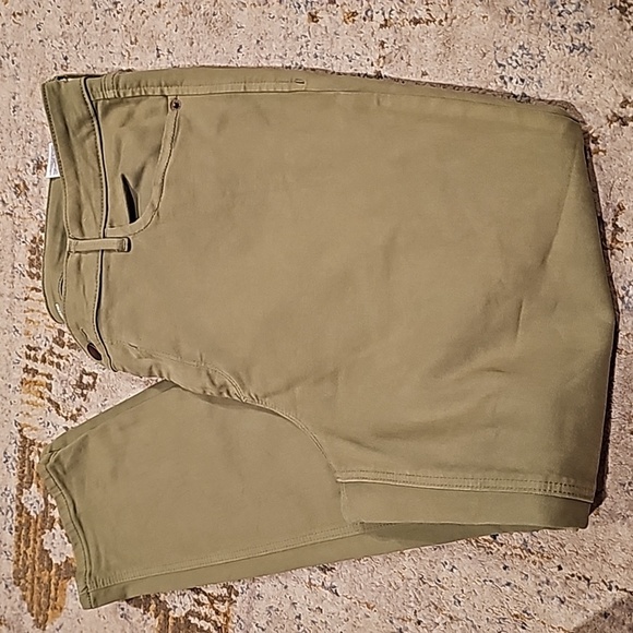 Old Navy Women's Rockstar Super Skinny Pants - Picture 4 of 5